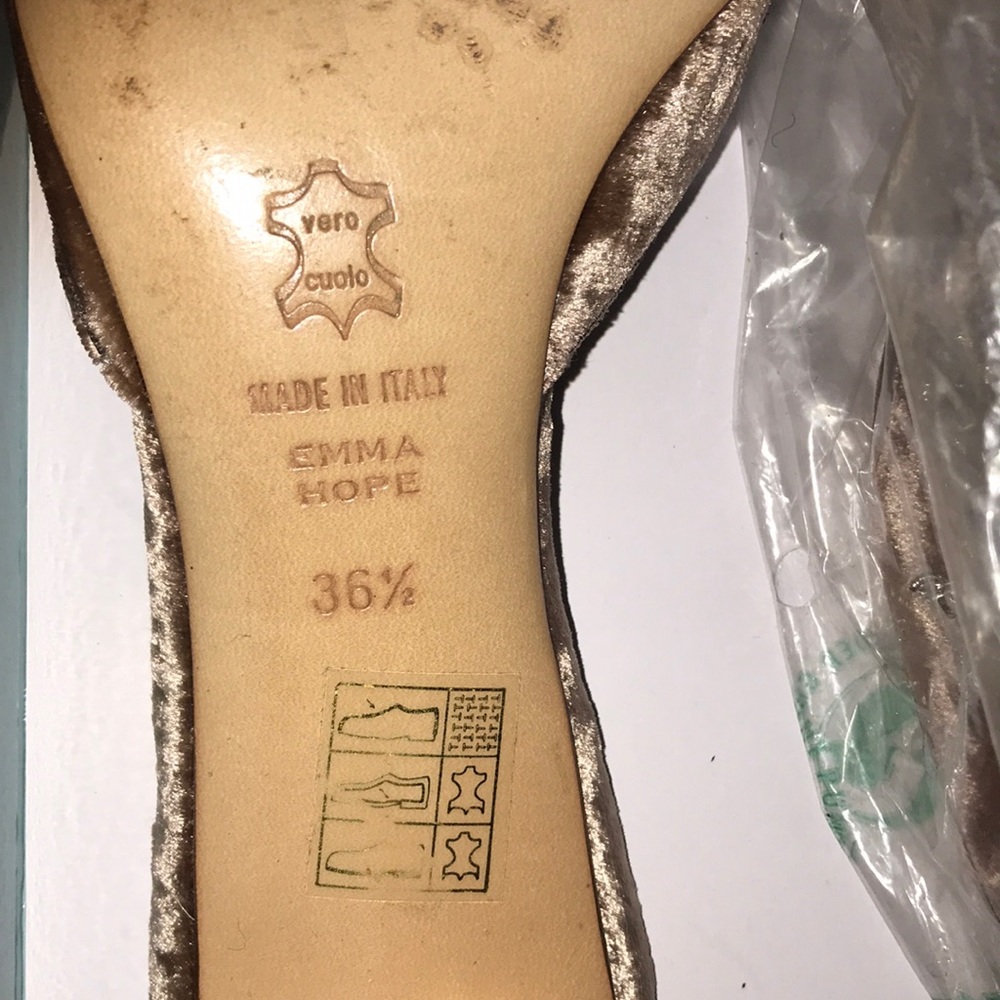 Shoes - Picture 6 of 6